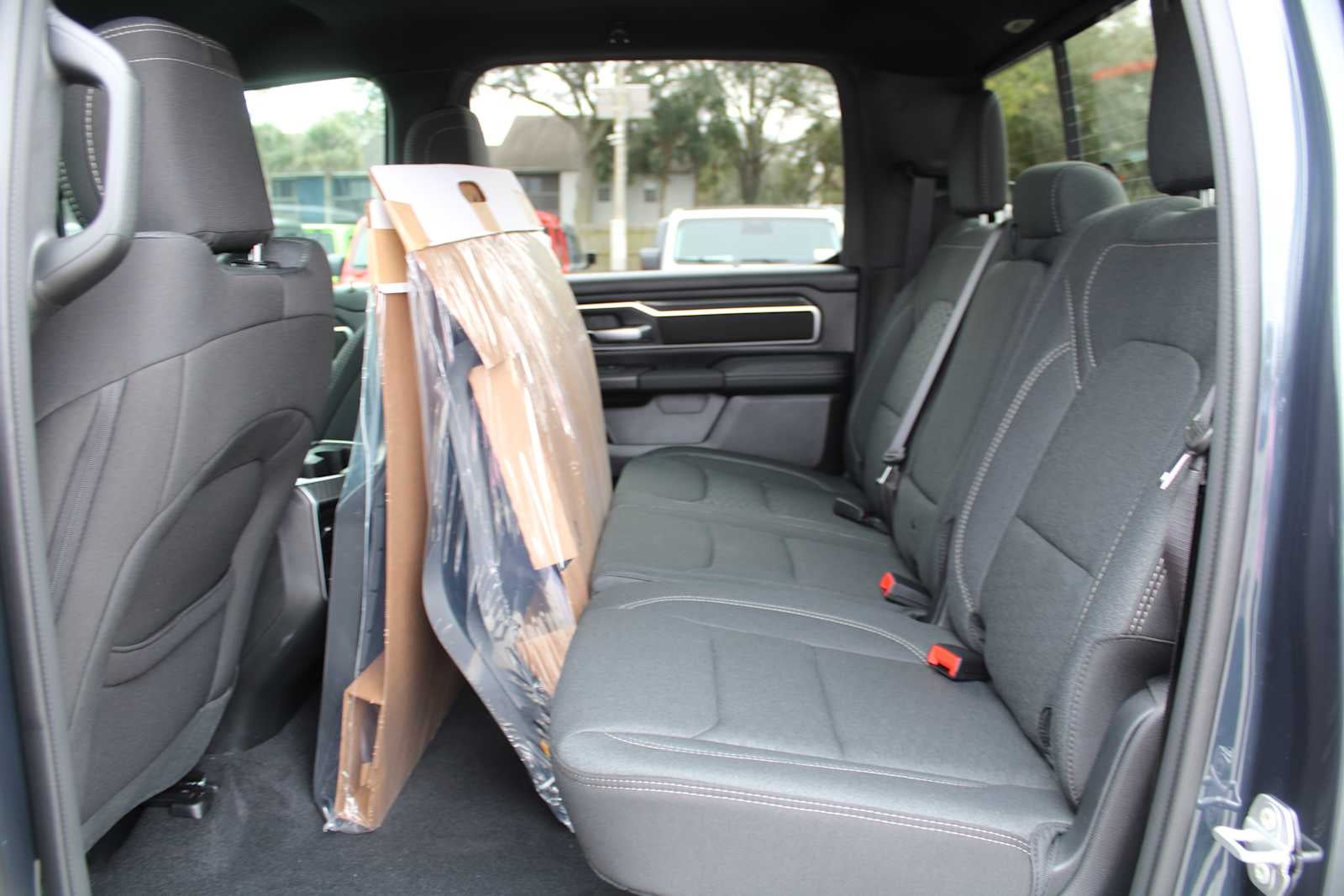 2026 RAM Ram 1500 RAM 1500 BIG HORN CREW CAB 4X2 5'7' BOX