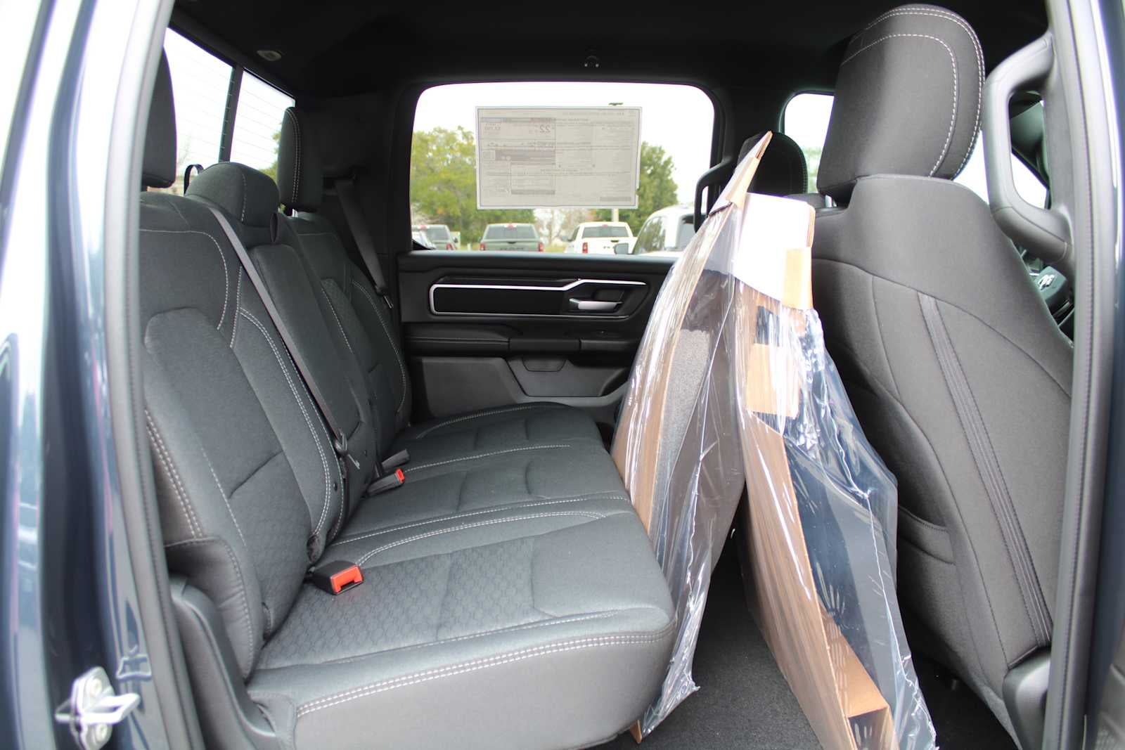 2026 RAM Ram 1500 RAM 1500 BIG HORN CREW CAB 4X2 5'7' BOX