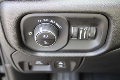 2026 RAM Ram 1500 RAM 1500 LARAMIE CREW CAB 4X2 5'7' BOX