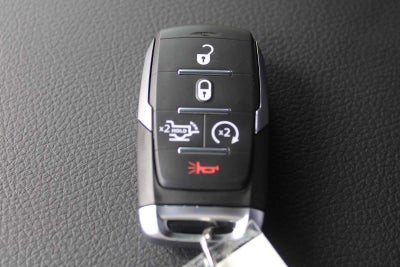 2026 RAM Ram 1500 RAM 1500 LARAMIE CREW CAB 4X2 5'7' BOX