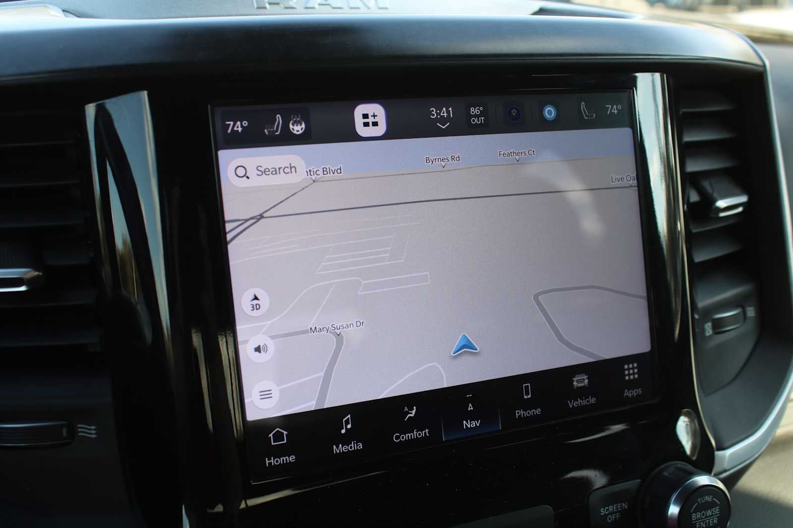 2022 RAM 1500 Big Horn Crew Cab 4x4 5'7' Box