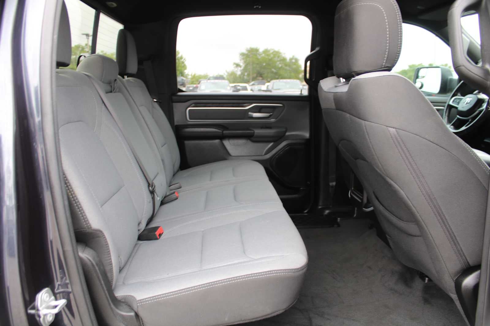 2021 RAM 1500 Big Horn Crew Cab 4x4 5'7' Box