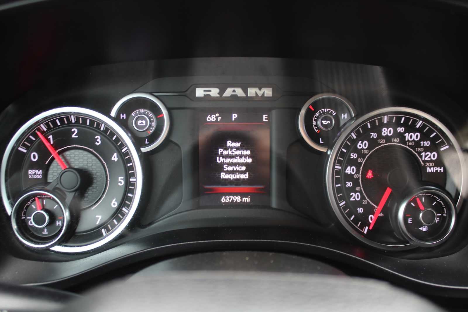 2021 RAM 1500 Big Horn Crew Cab 4x4 5'7' Box