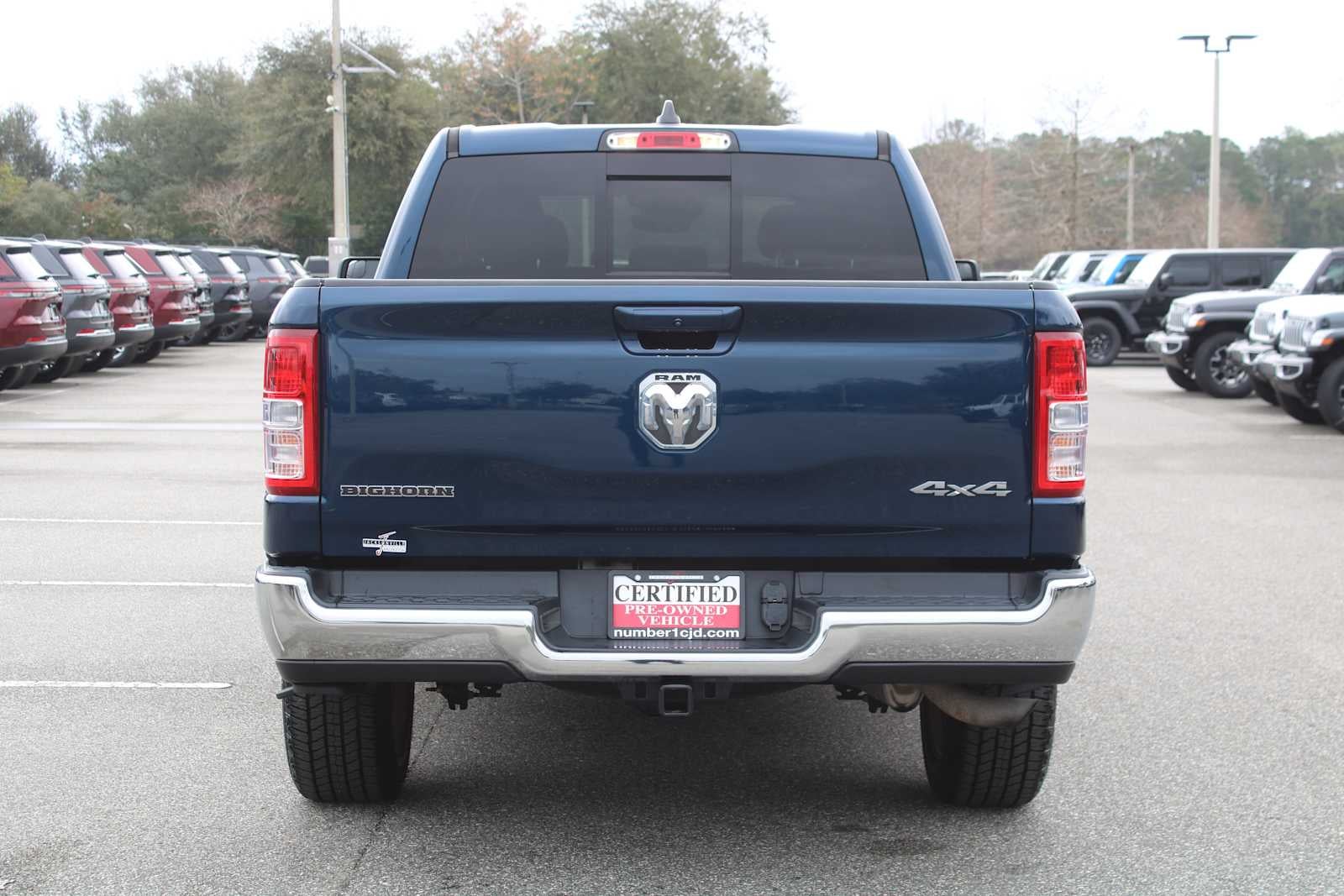 2022 RAM 1500 Big Horn Crew Cab 4x4 5'7' Box