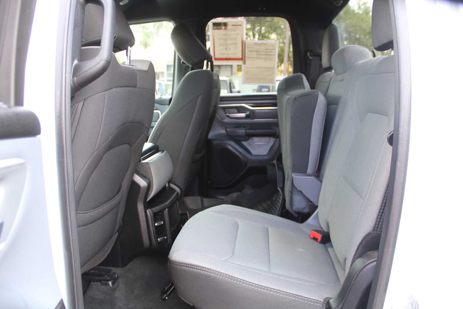 2022 RAM 1500 Big Horn Quad Cab 4x4 6'4' Box