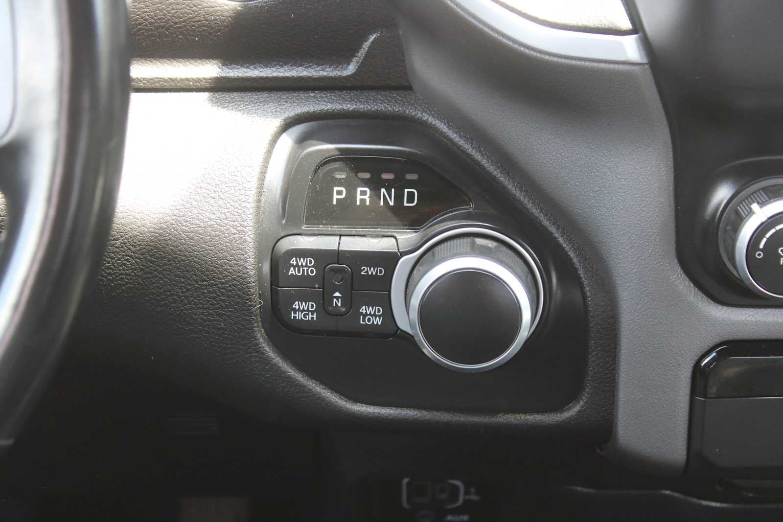 2022 RAM 1500 Big Horn Quad Cab 4x4 6'4' Box