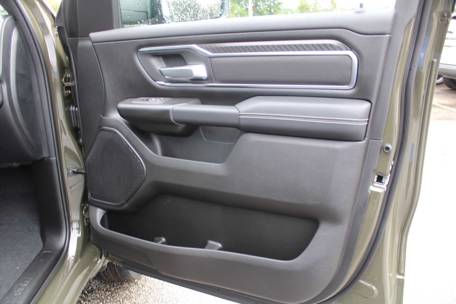 2027 RAM 1500 Big Horn