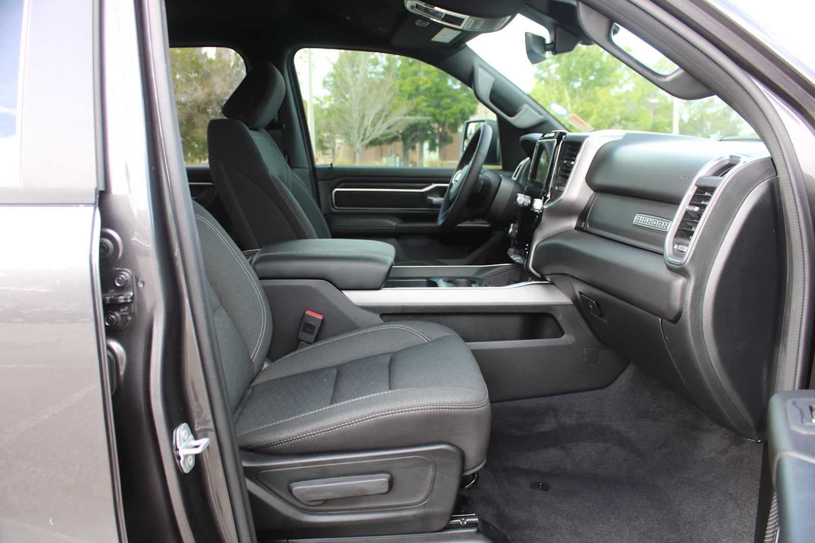 2026 RAM 1500 Big Horn Crew Cab 4x4 5'7' Box