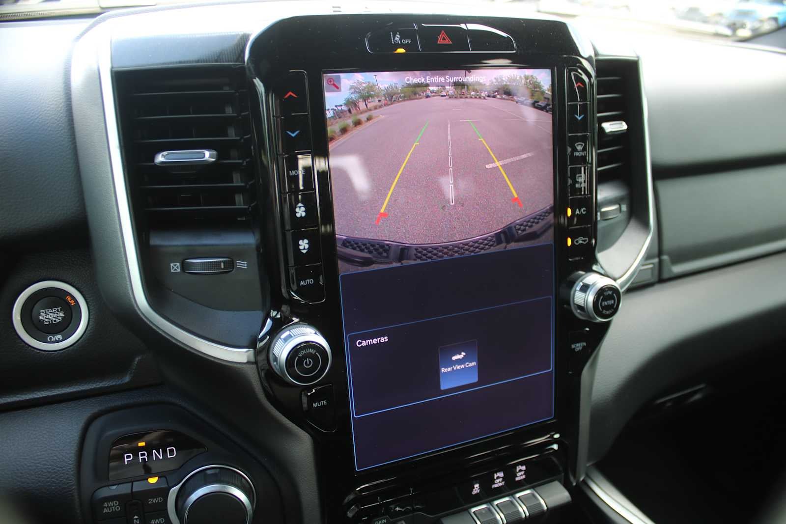 2026 RAM 1500 Big Horn Crew Cab 4x4 5'7' Box