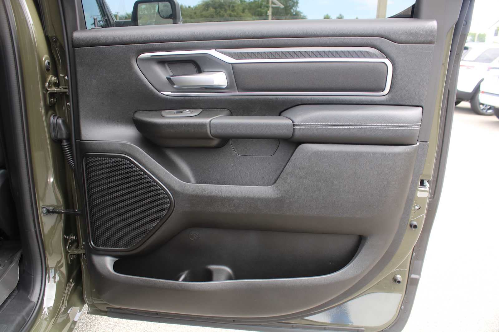 2027 RAM 1500 Big Horn