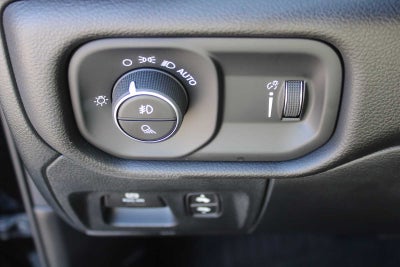 2024 RAM 1500 Big Horn Crew Cab 4x4 5'7' Box