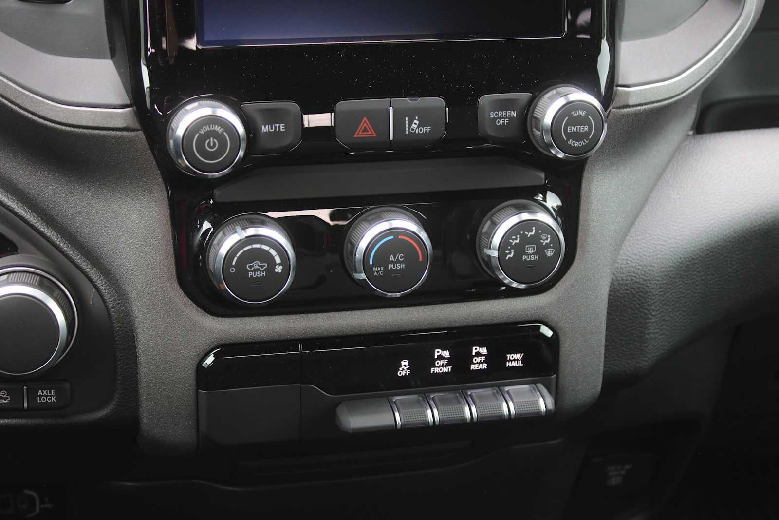 2027 RAM 1500 Warlock