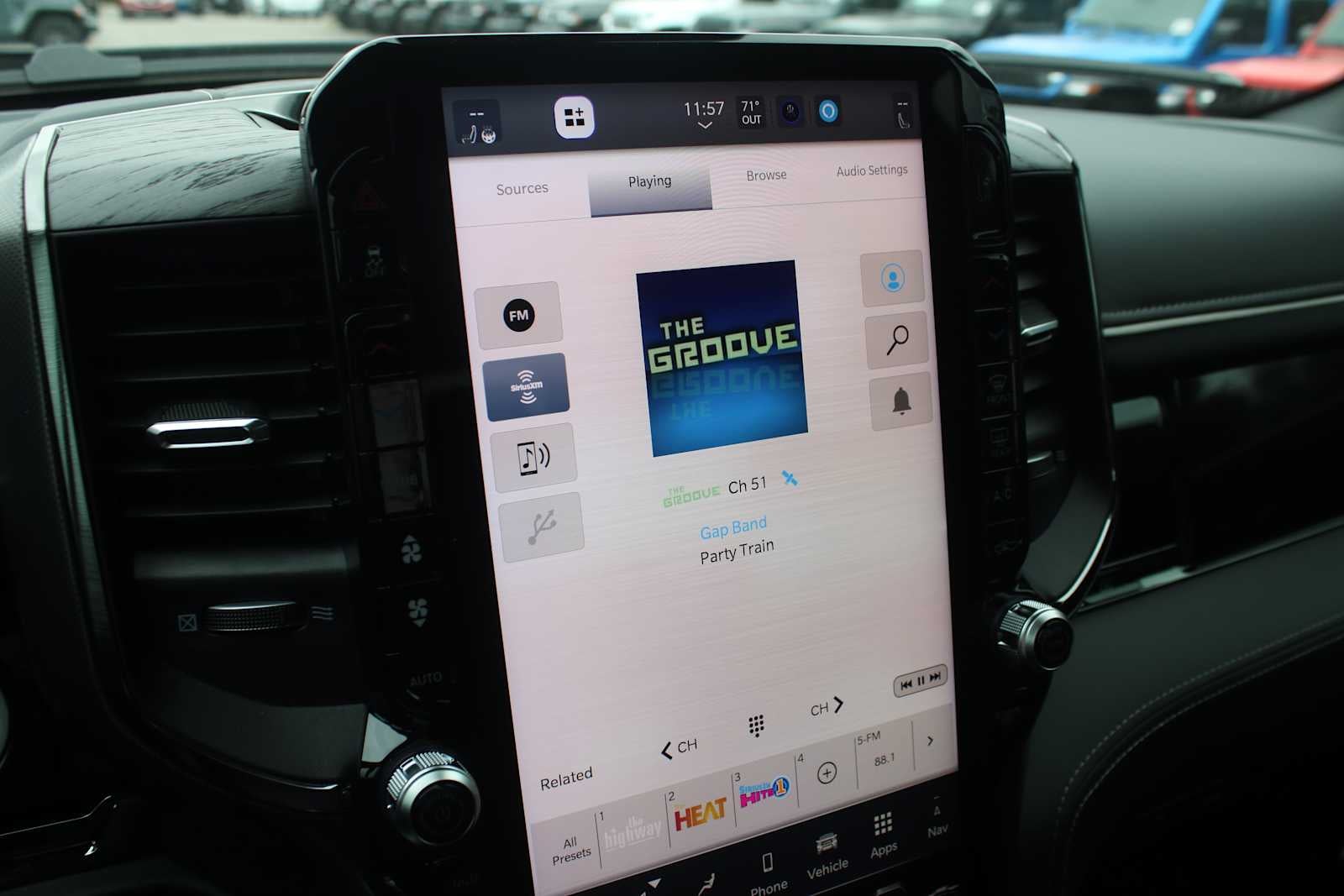 2026 RAM Ram 1500 RAM 1500 LIMITED CREW CAB 4X4 5'7' BOX