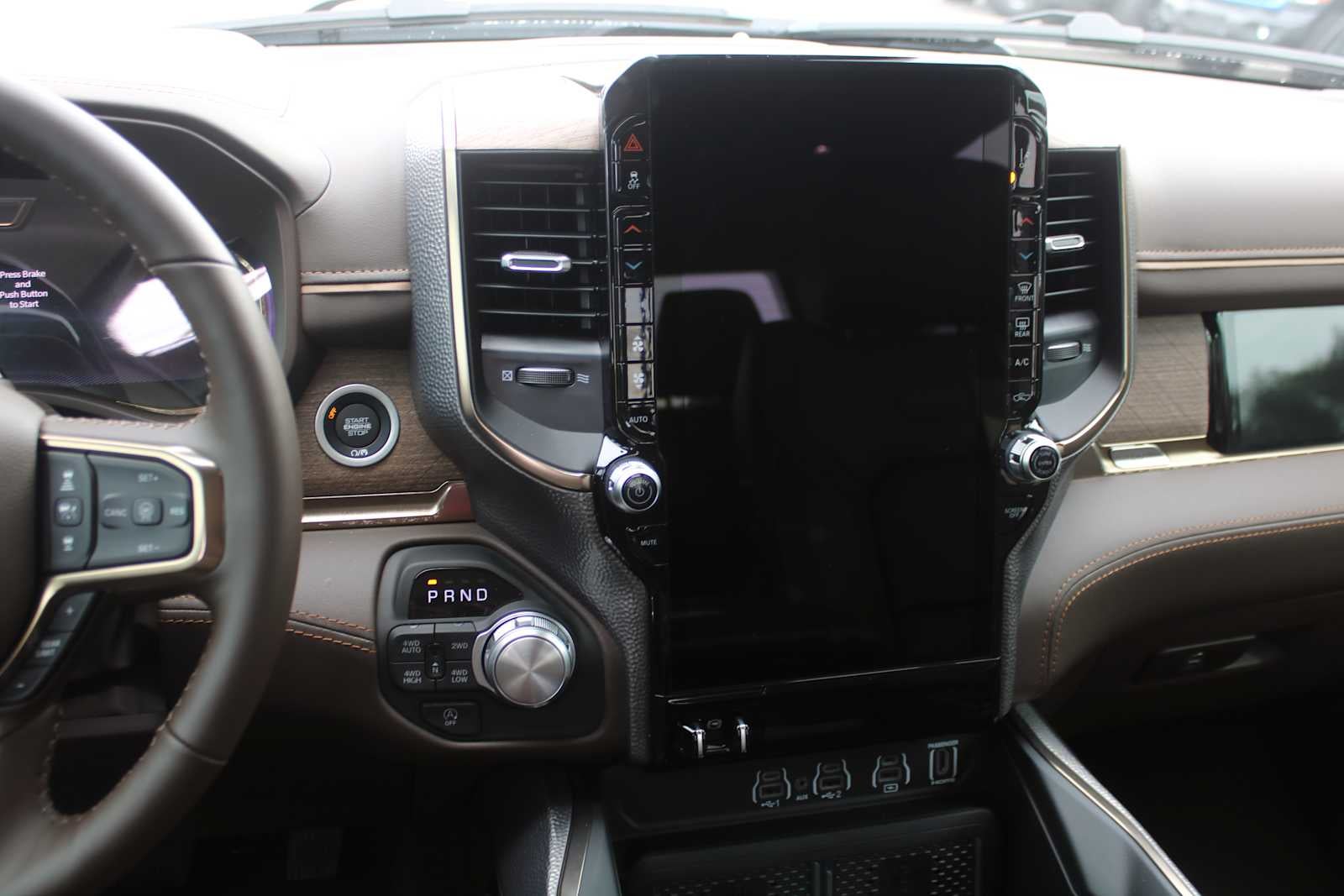 2026 RAM Ram 1500 RAM 1500 LIMITED LONGHORN CREW CAB 4X4 5'7' BOX