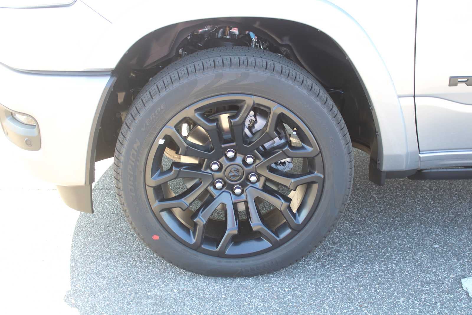 2026 RAM Ram 1500 RAM 1500 LIMITED CREW CAB 4X4 5'7' BOX