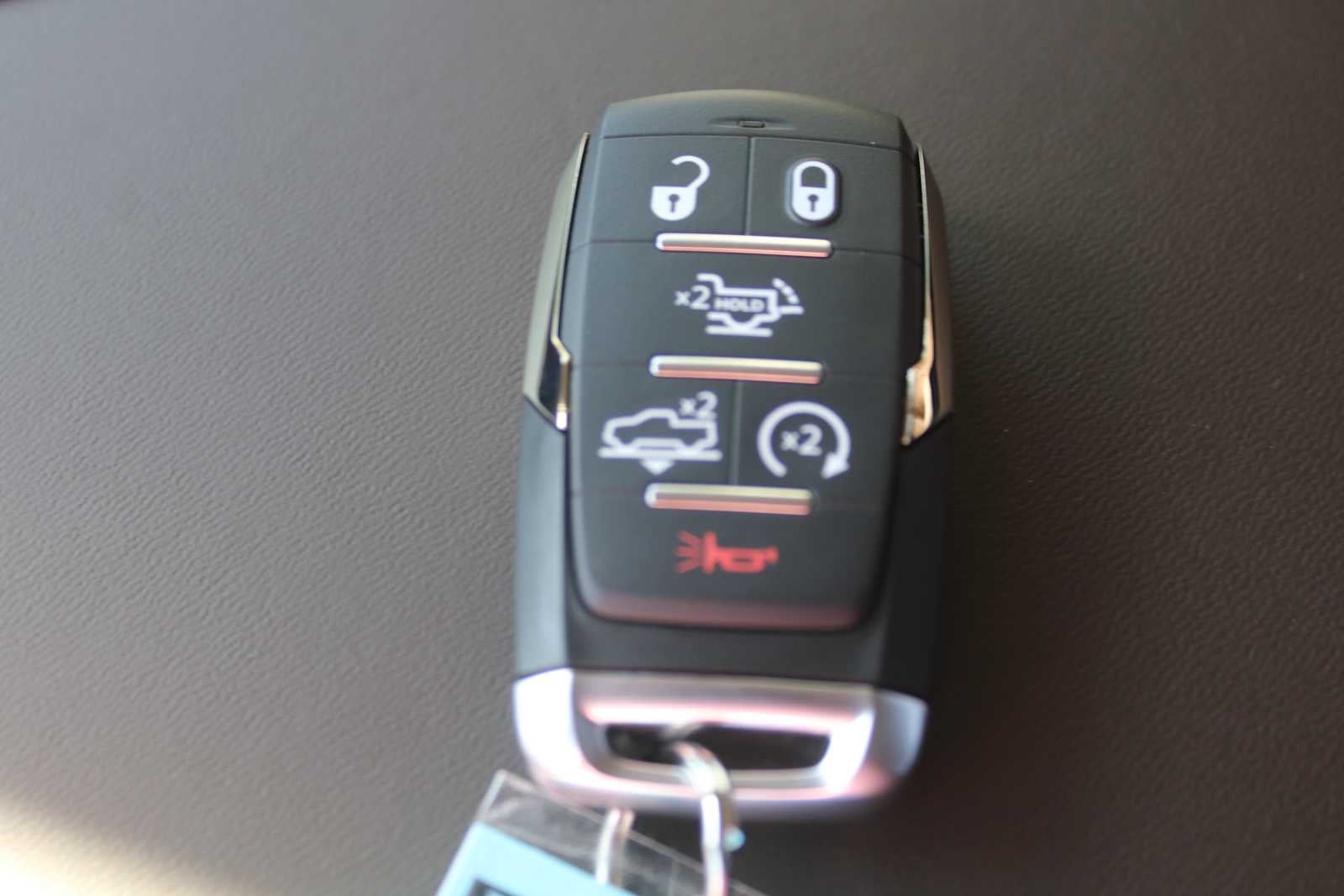 2026 RAM Ram 1500 RAM 1500 LIMITED LONGHORN CREW CAB 4X4 5'7' BOX