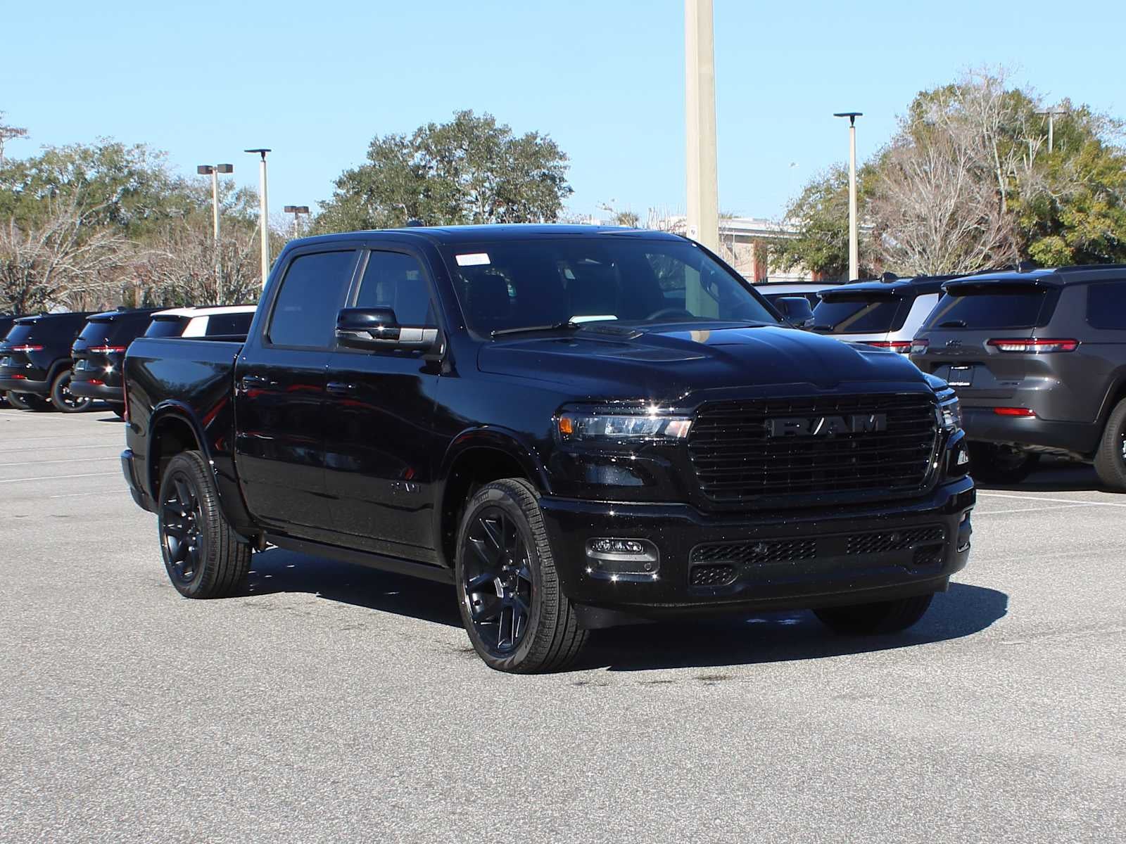 2026 RAM Ram 1500 RAM 1500 LARAMIE CREW CAB 4X4 5'7' BOX