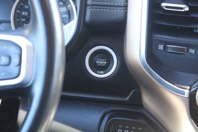 2022 RAM 1500 Laramie Crew Cab 4x4 5'7' Box