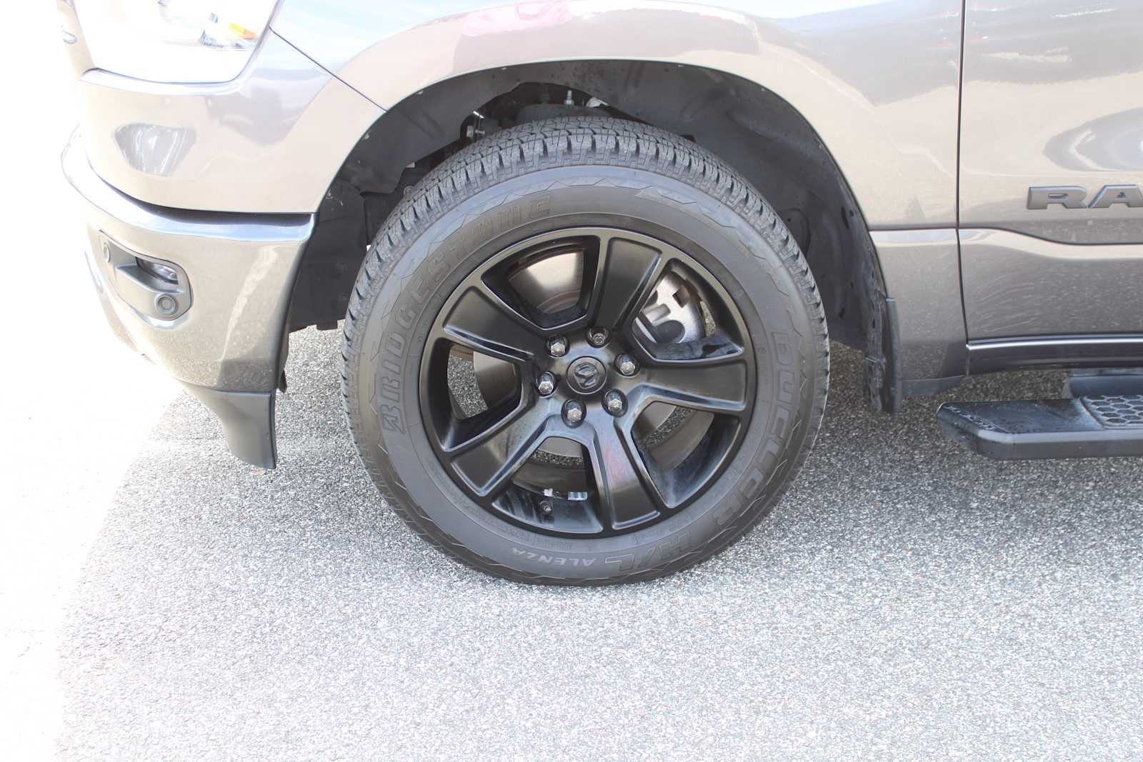 2023 RAM 1500 Laramie Crew Cab 4x4 5'7' Box