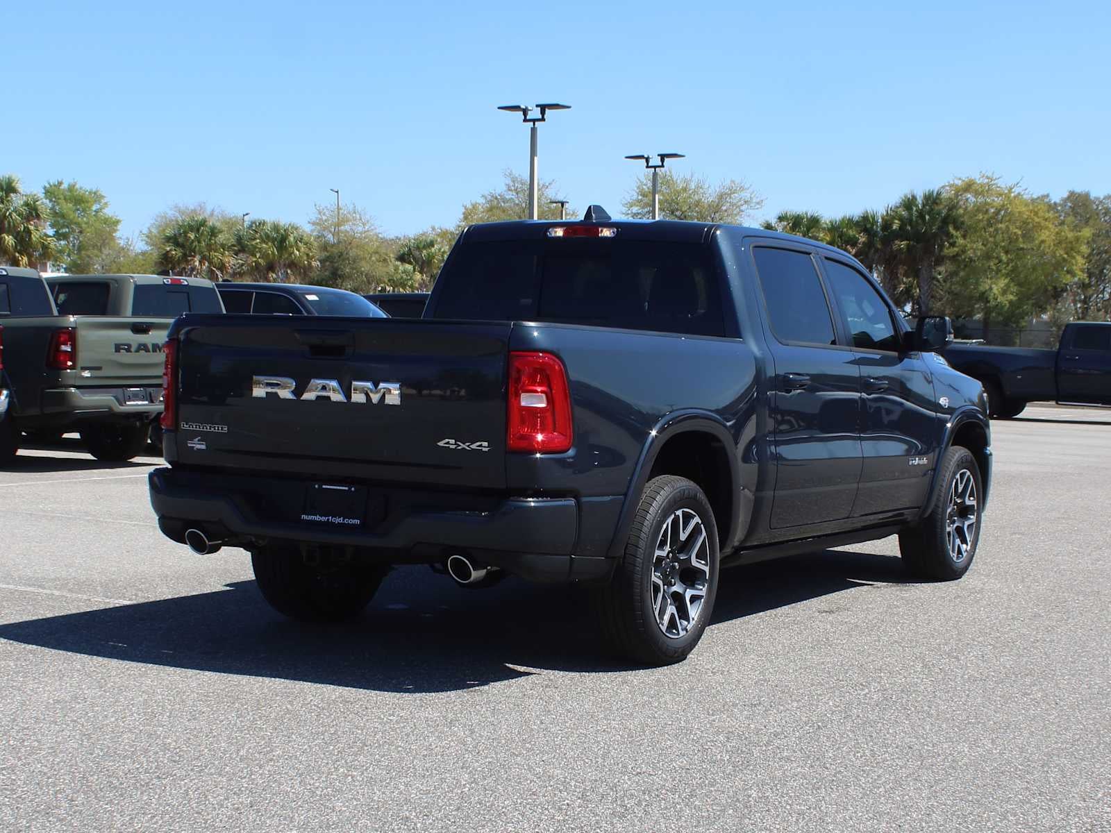 2026 RAM Ram 1500 RAM 1500 LARAMIE CREW CAB 4X4 5'7' BOX