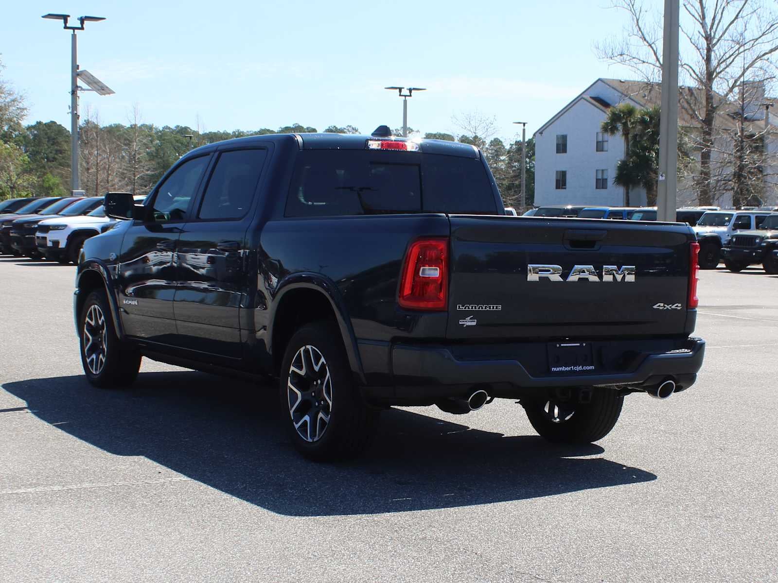 2026 RAM Ram 1500 RAM 1500 LARAMIE CREW CAB 4X4 5'7' BOX