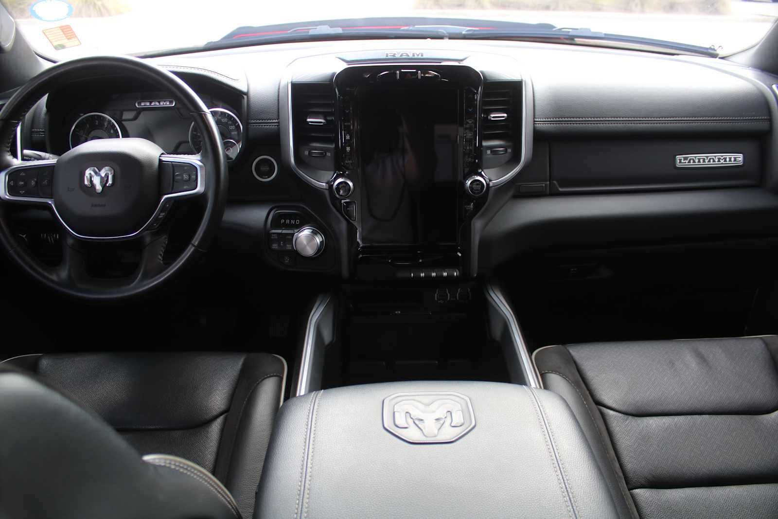 2023 RAM 1500 Laramie Crew Cab 4x4 5'7' Box