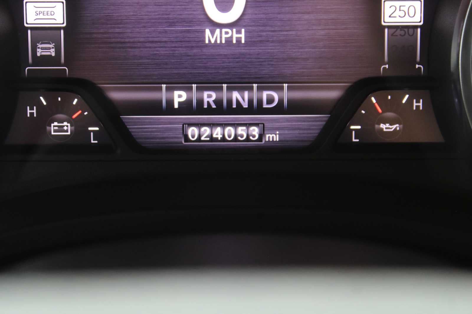 2023 RAM 1500 Laramie Crew Cab 4x4 5'7' Box