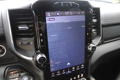 2023 RAM 1500 Laramie Crew Cab 4x4 5'7' Box