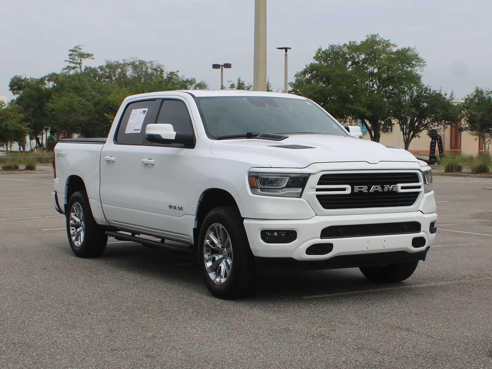 2023 RAM 1500 Laramie