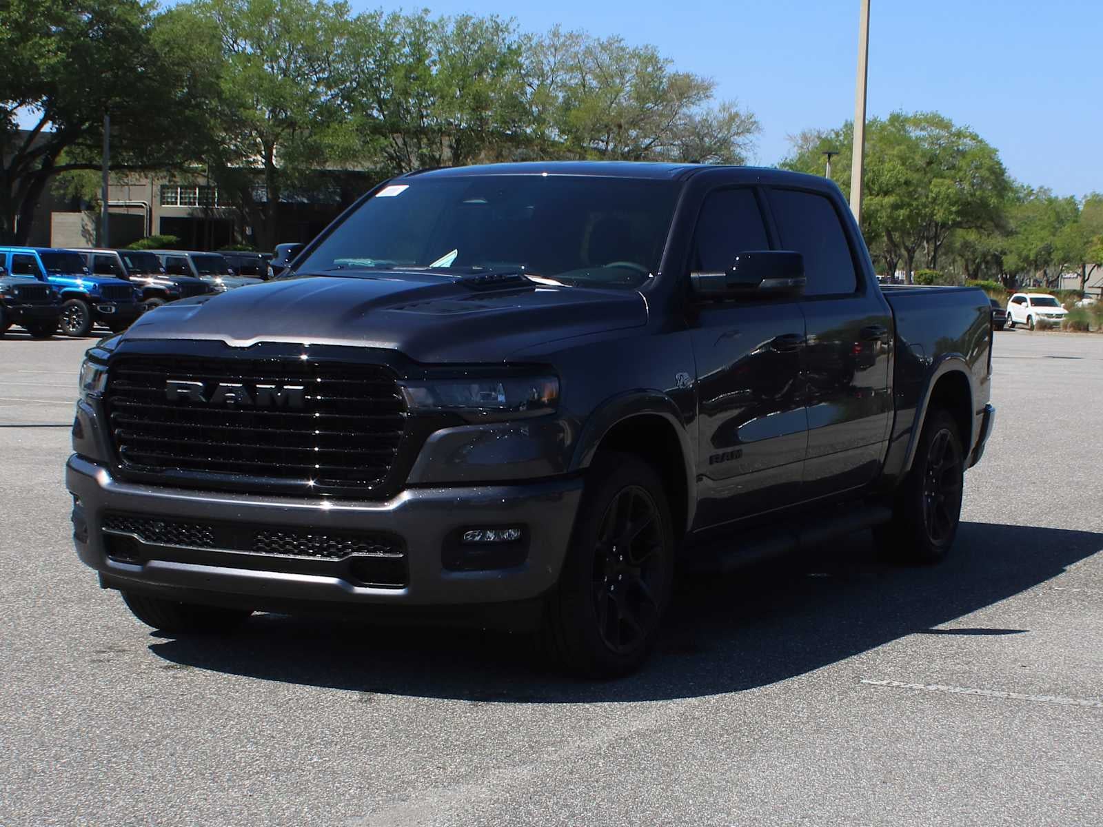 2026 RAM Ram 1500 RAM 1500 LARAMIE CREW CAB 4X4 5'7' BOX