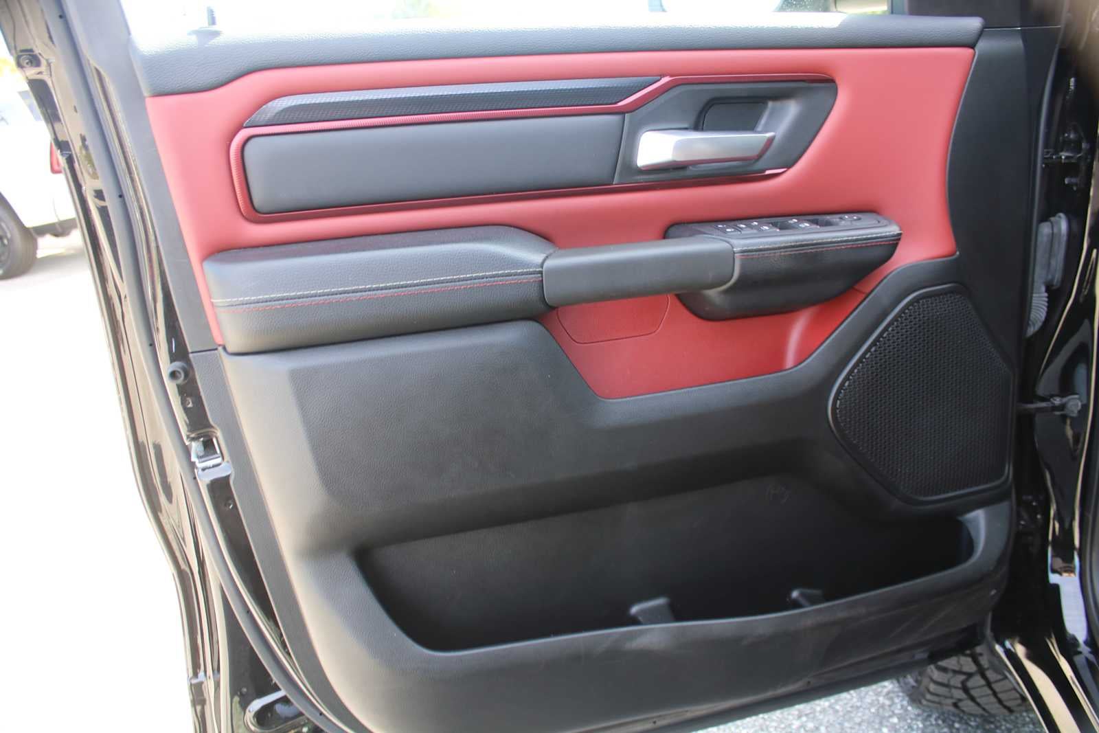 2025 RAM 1500 Rebel Crew Cab 4x4 5'7' Box