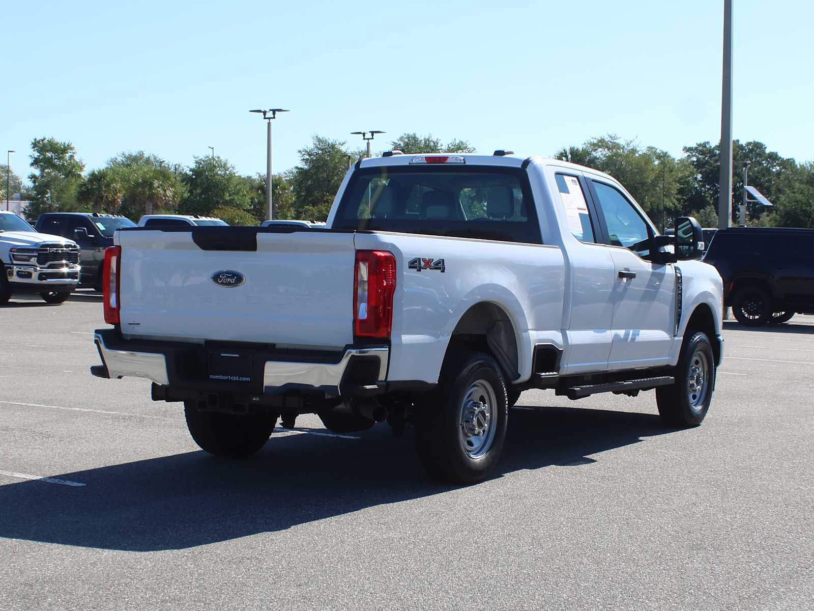2024 Ford Super Duty F-350 SRW XL