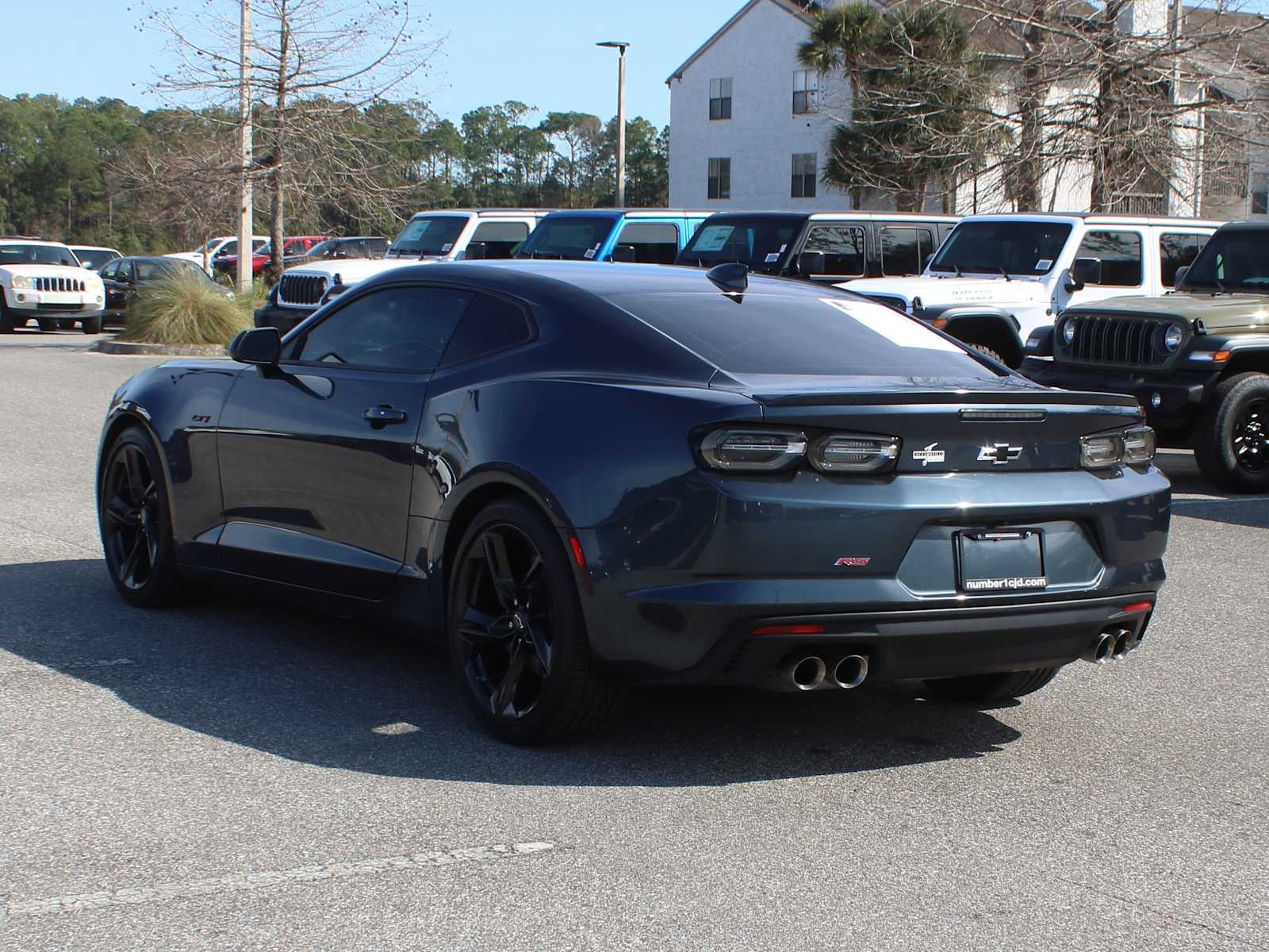 2022 Chevrolet Camaro RWD Coupe LT1