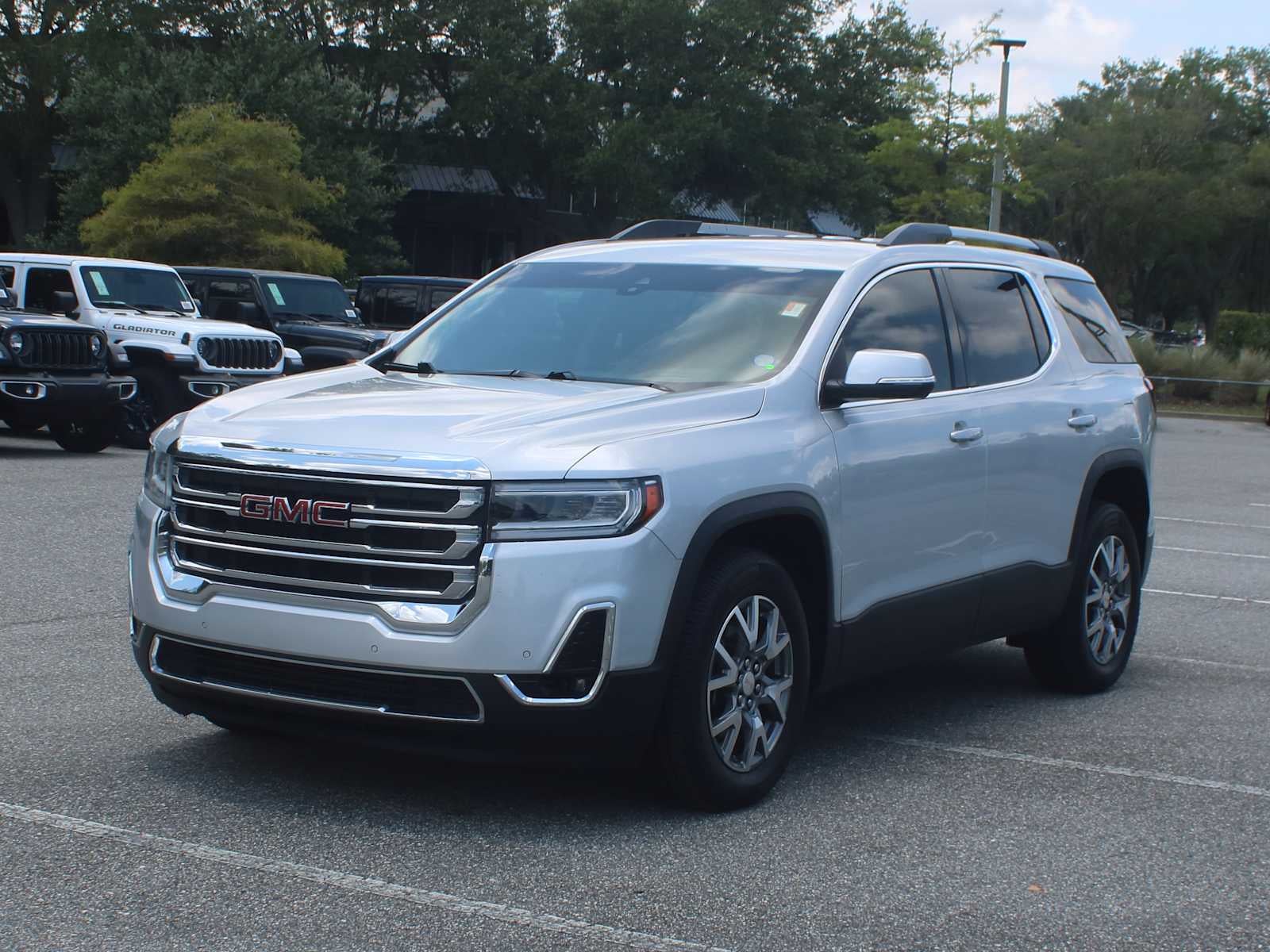 2020 GMC Acadia SLT