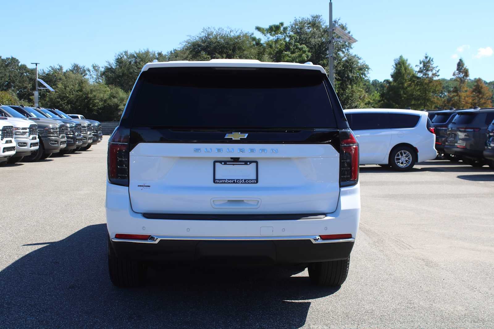 2026 Chevrolet Suburban LS