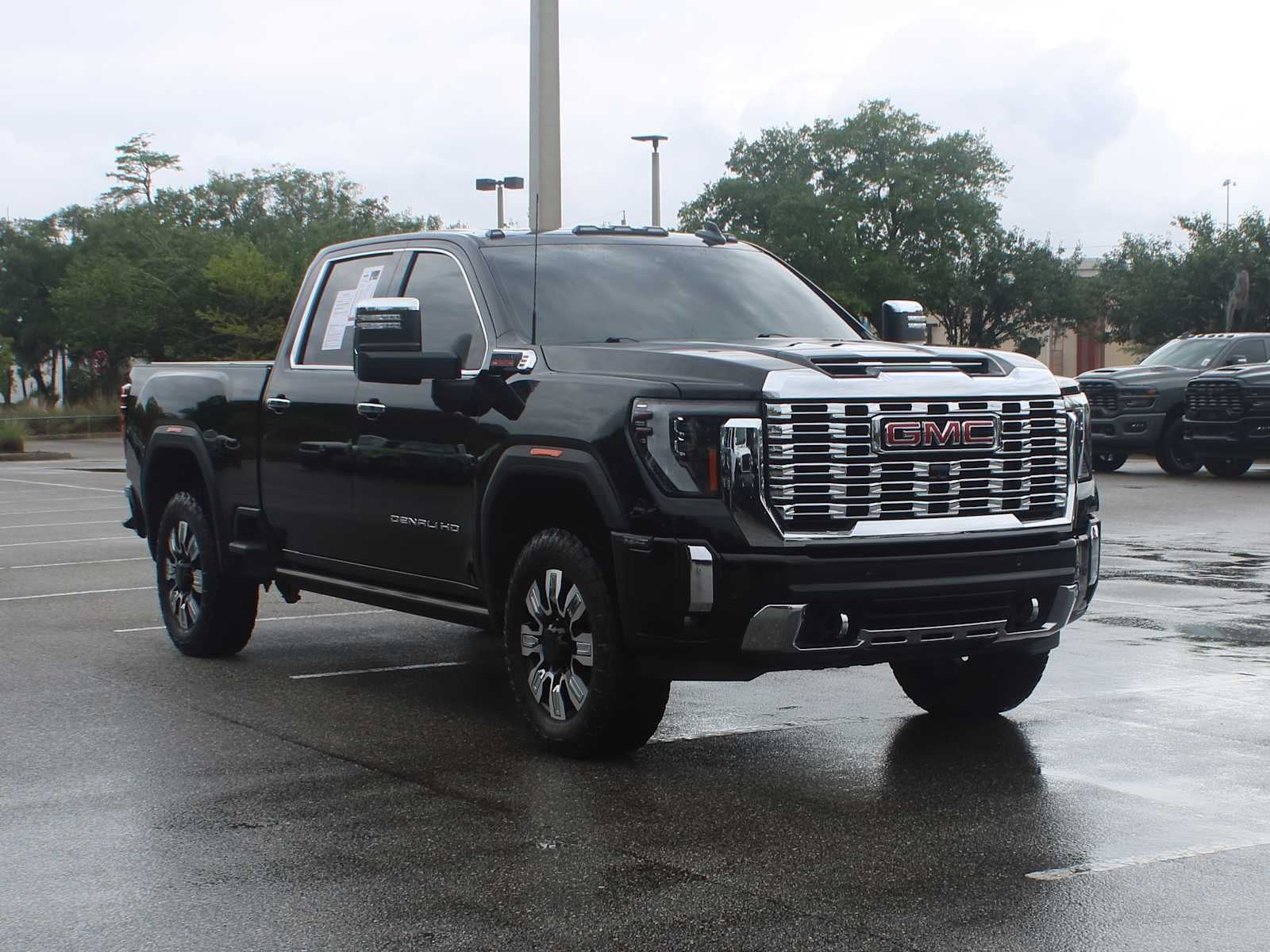 2024 GMC Sierra 2500HD Denali
