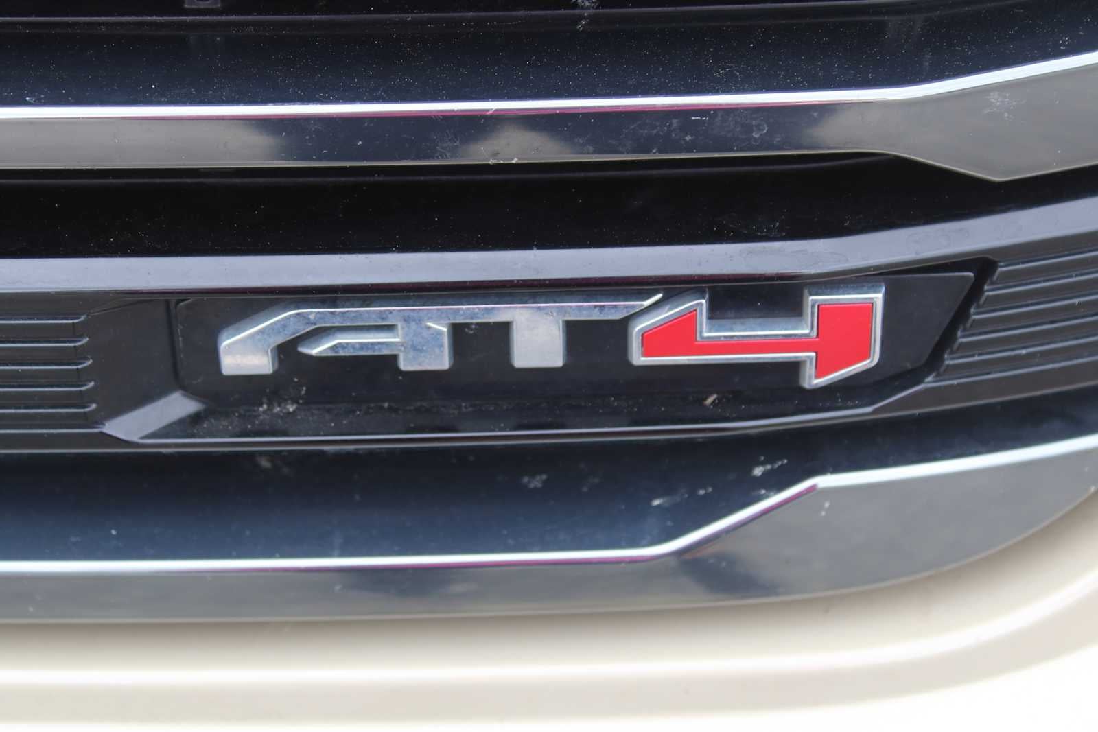 2022 GMC Sierra 1500 AT4