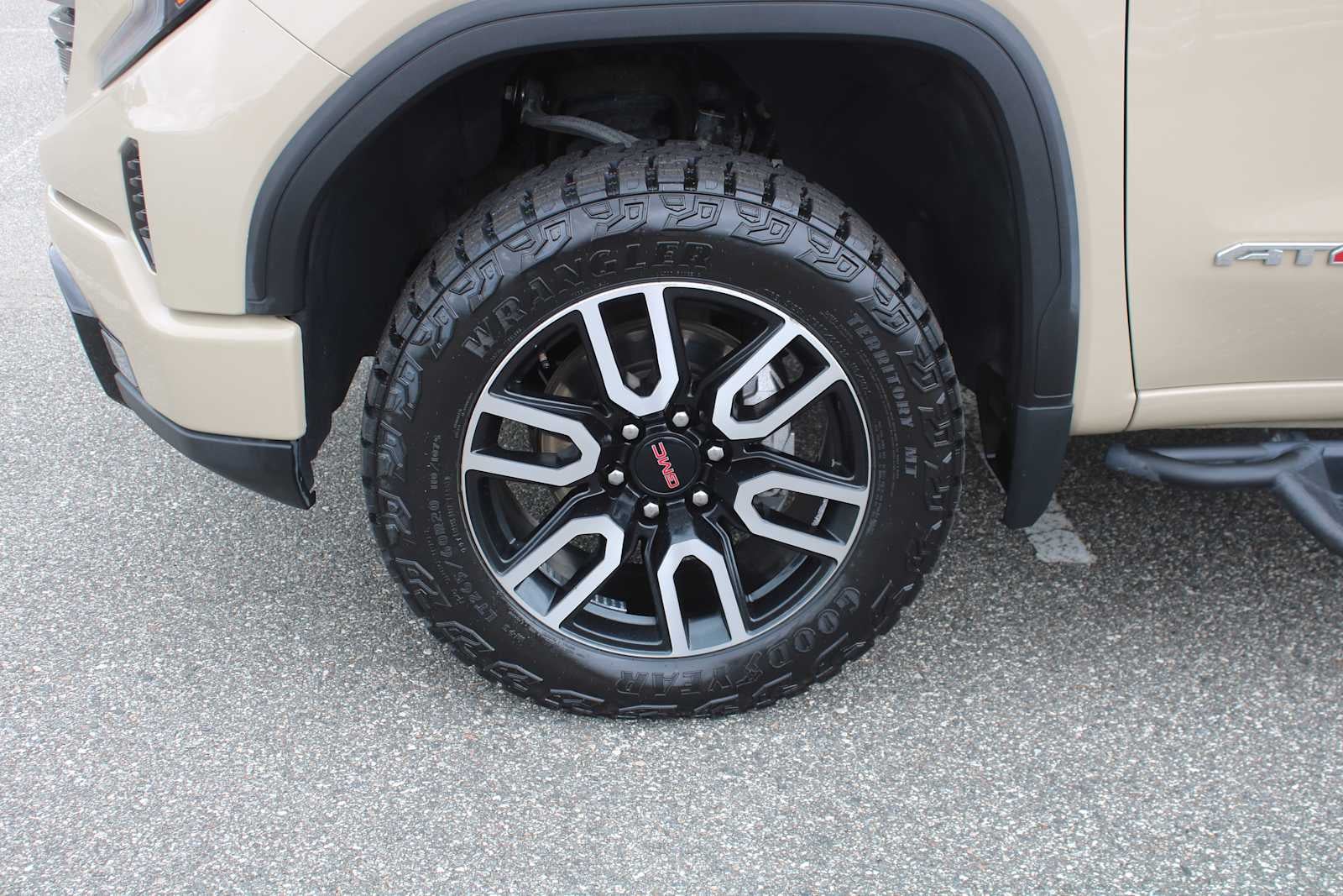 2022 GMC Sierra 1500 AT4