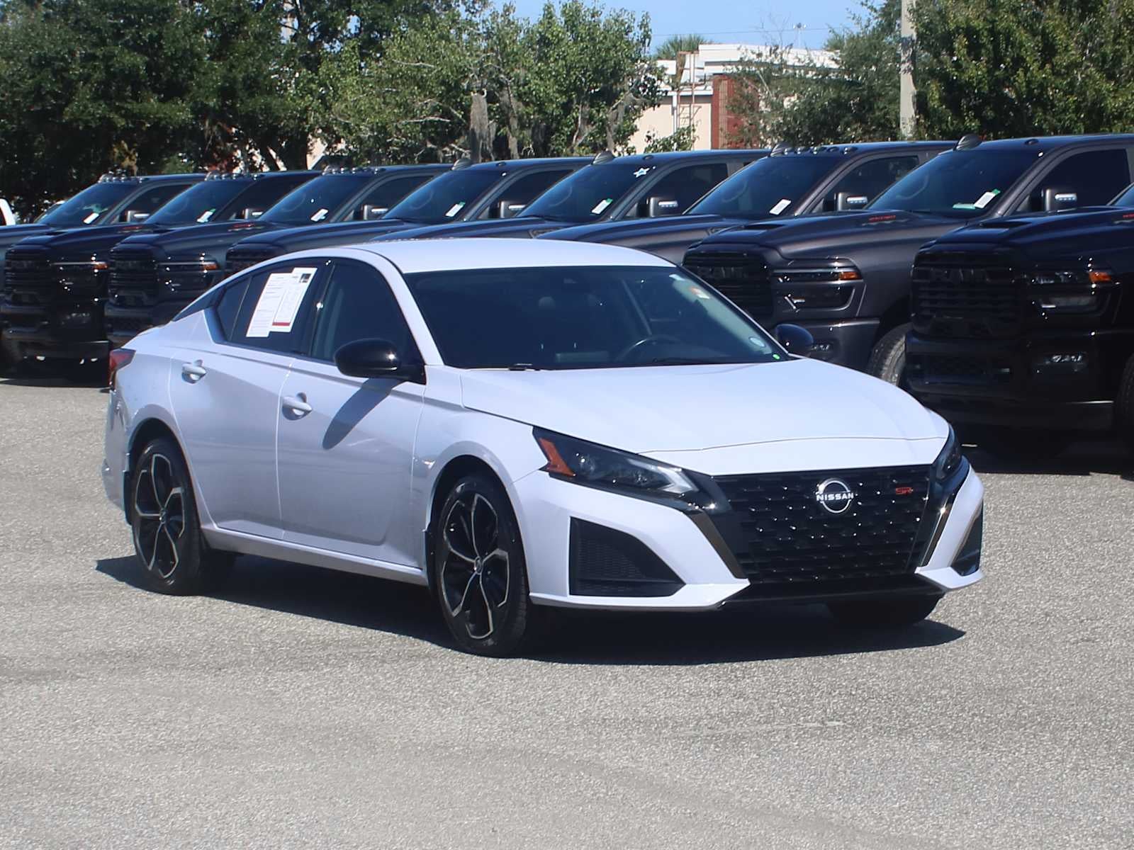 2024 Nissan Altima 2.5 SR