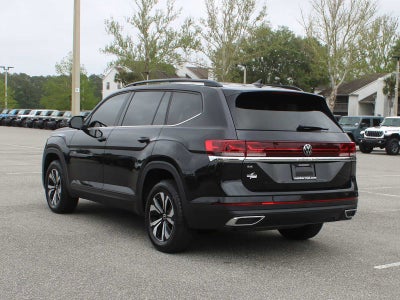 2024 Volkswagen Atlas 2.0T SE