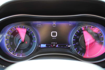 2018 Chrysler 300 Touring L