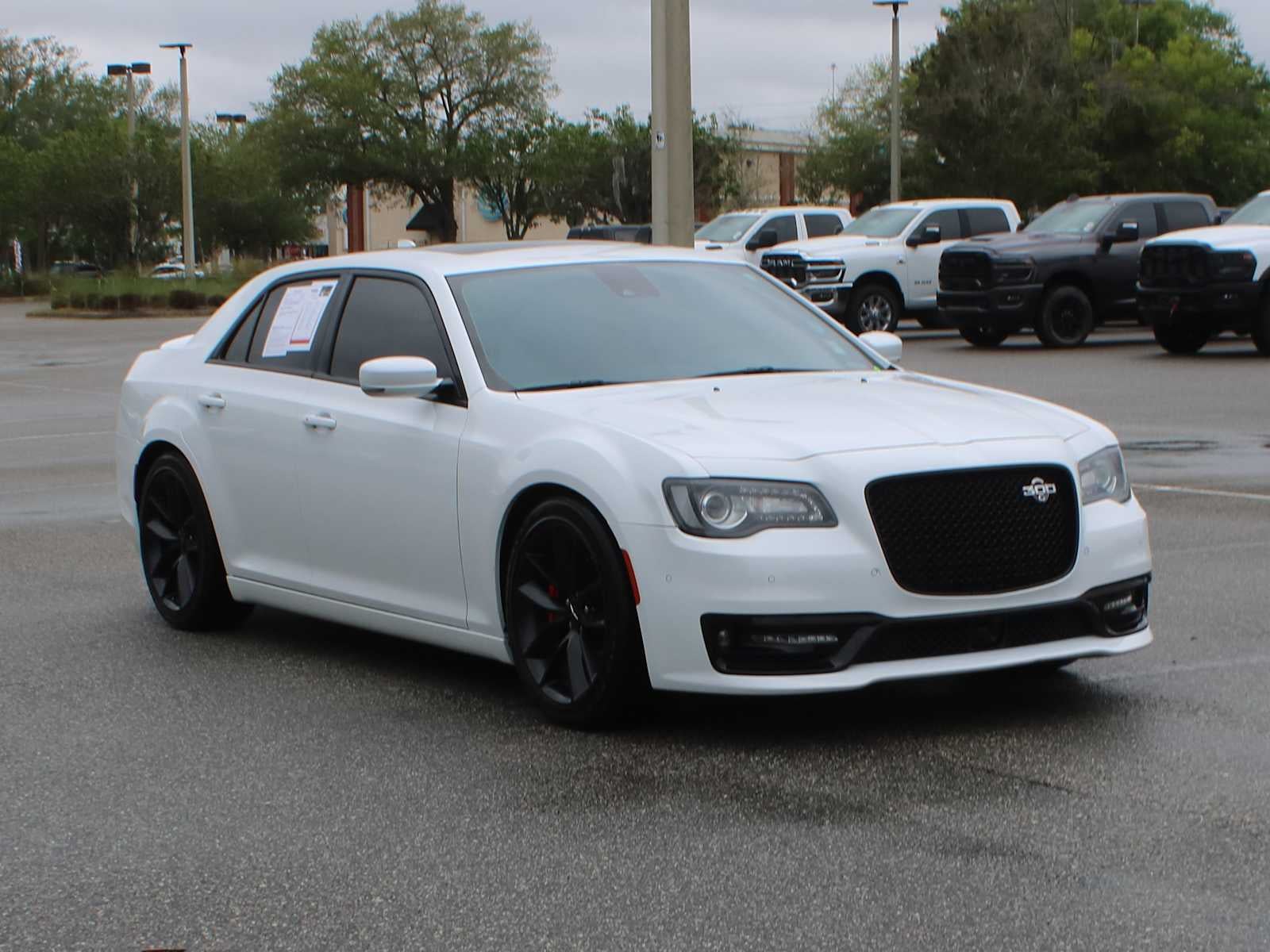 2023 Chrysler 300 300C