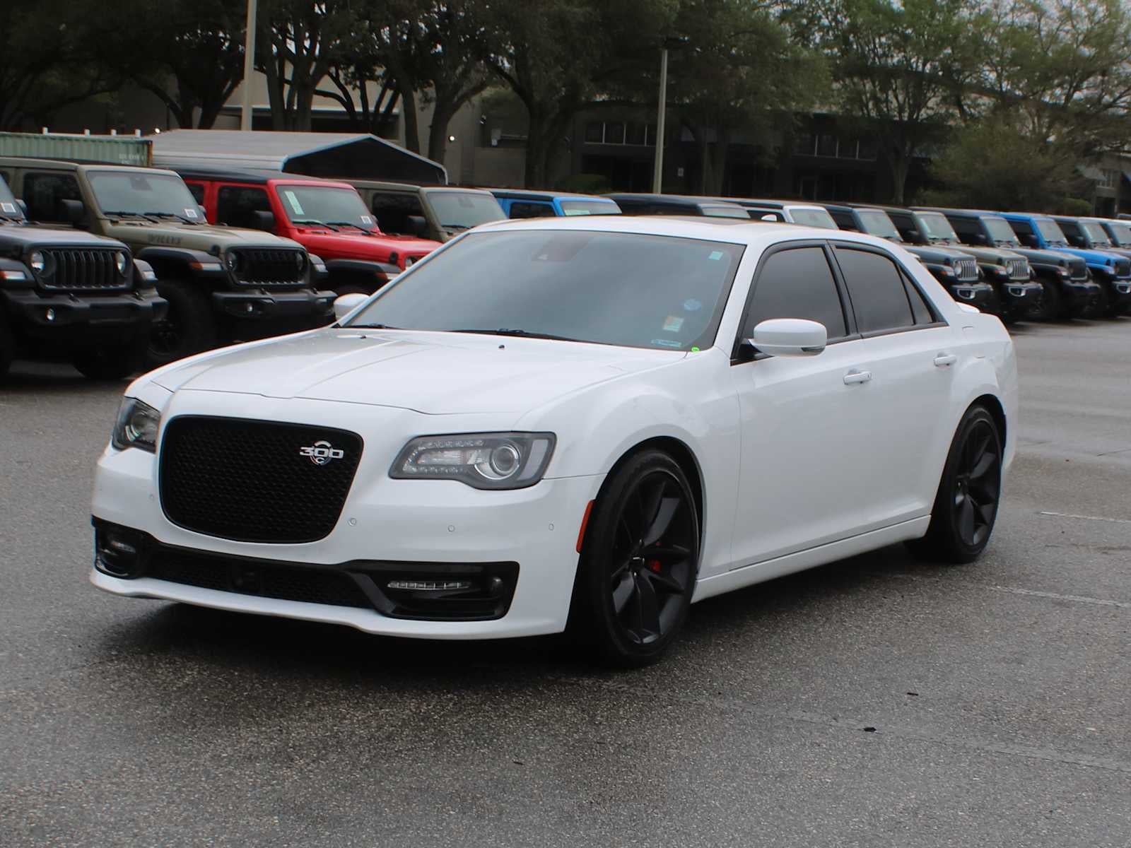 2023 Chrysler 300 300C