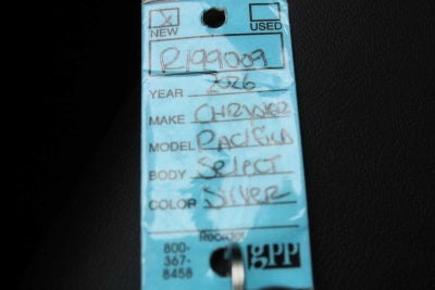 2026 Chrysler Pacifica Select