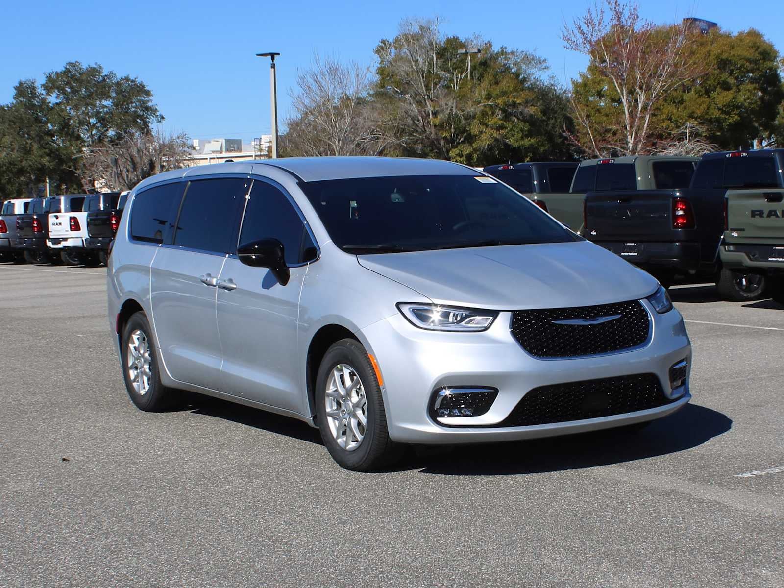 2026 Chrysler Pacifica PACIFICA SELECT