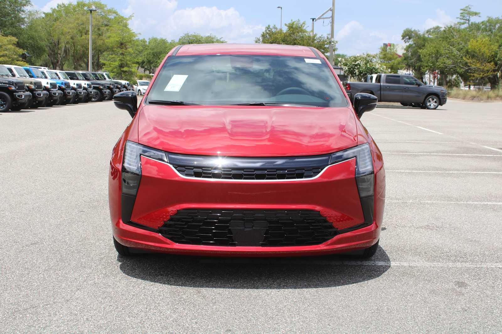 2027 Chrysler Pacifica Select