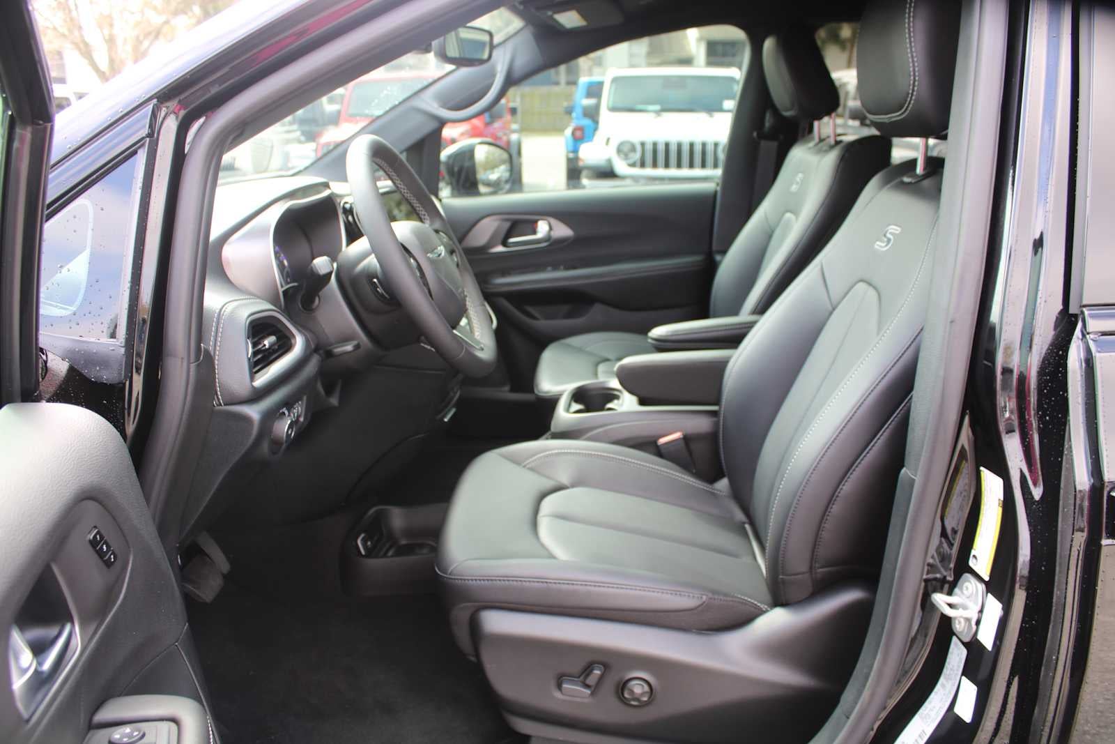 2026 Chrysler Pacifica PACIFICA SELECT