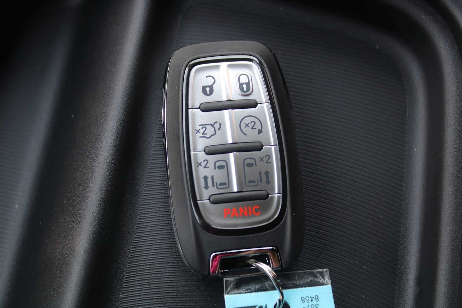 2027 Chrysler Pacifica LX