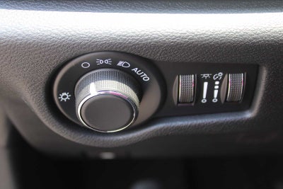 2027 Chrysler Pacifica LX