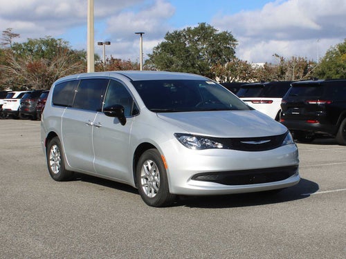 2026 Chrysler Voyager VOYAGER LX